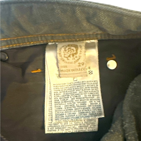 Diesel Safado Slim Straight Green Faded Wash Distressed Jeans - Picture 5 of 10